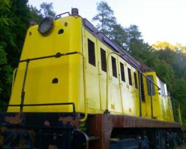 Loco 9 is being painted